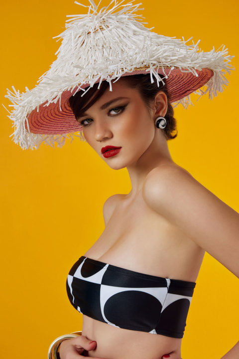 strapless top in black and white design - antmarkant
