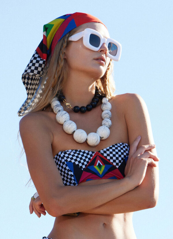 headdress in caipiroska design