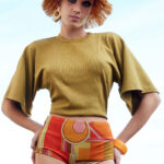 BOTTOM HIGH IN CORAL DESIGN