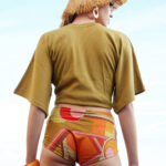 BOTTOM HIGH IN CORAL DESIGN