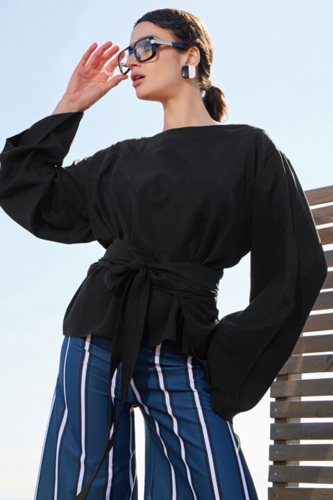 SHORT KIMONO IN BLACK COLOR